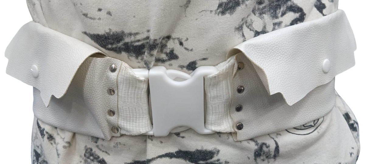 Ihram Ahram Belt for Men | Hajj Umrah | White Polyester Waterproof| Adjustable Strap | Fits Waist 28–38 XL