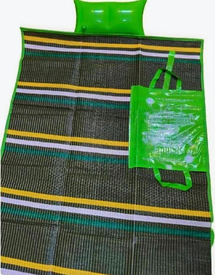 HAJJ AND UMRAH MAT WITH INFLATABLE PILLOW COMPACT (COLORS MAY VARY)